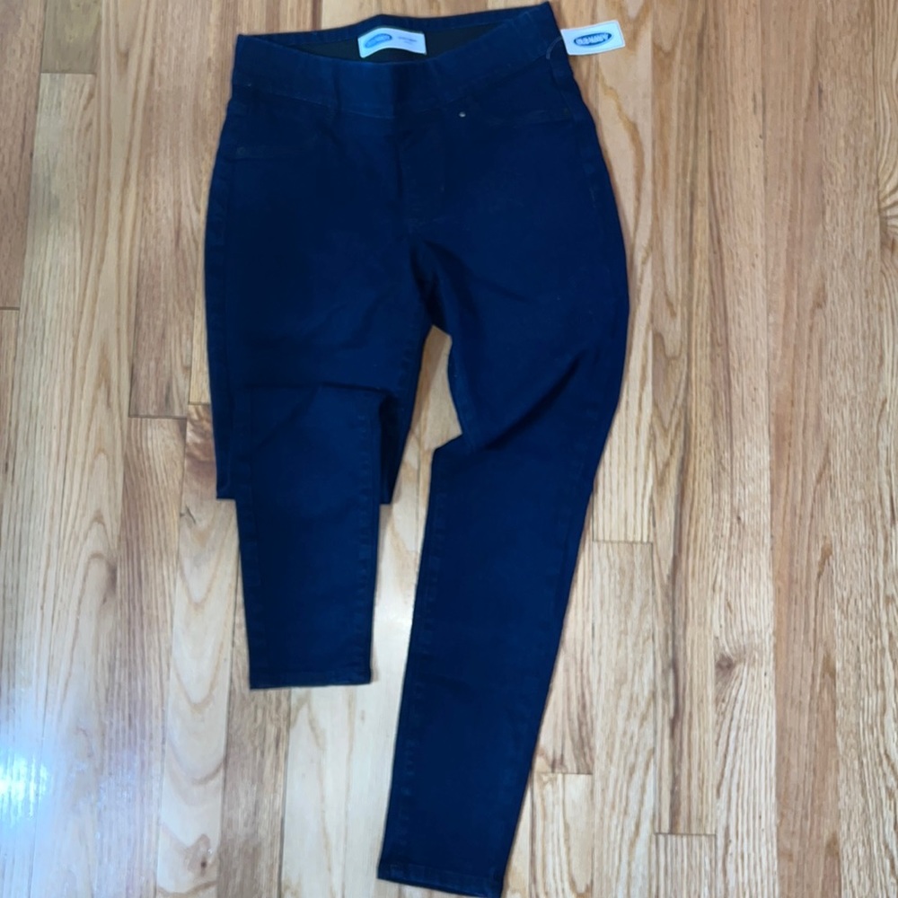NWT Old Navy Super Skinny Mid-rise jeggings